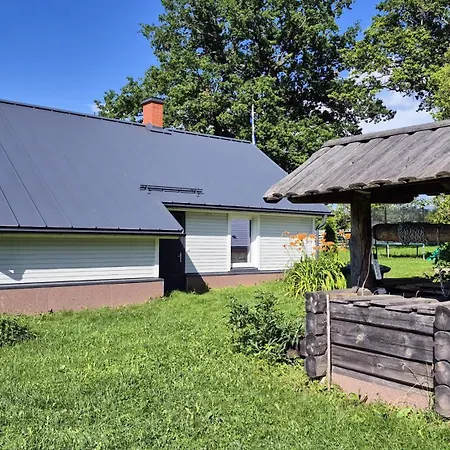 Cozy, Private Country Home With A Garden And Sauna Сasa de vacaciones