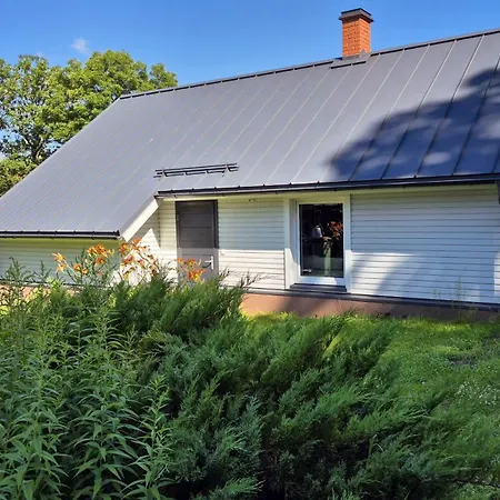 度假居 Cozy, Private Country With A Garden And Sauna *