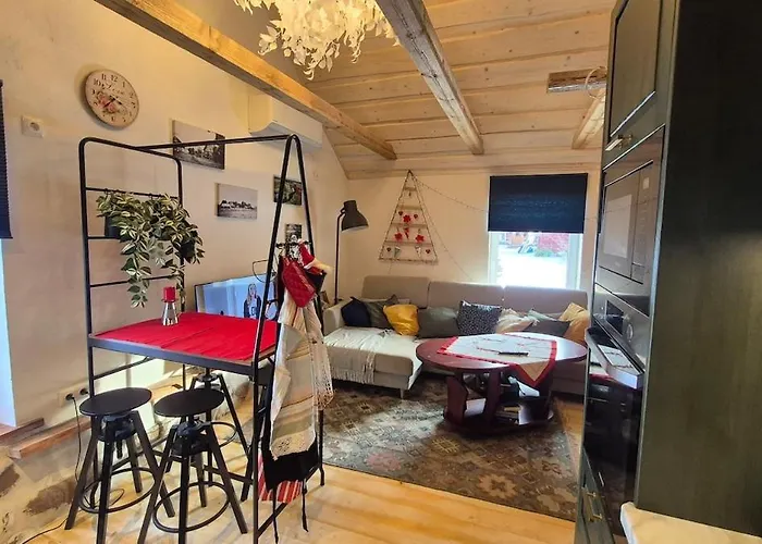 Cozy, Private Country Home With A Garden And Sauna Сasa de vacaciones *